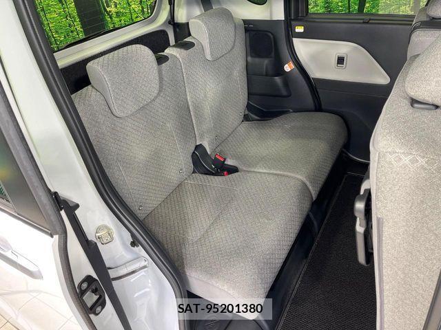 Daihatsu TANTO 2025-04 8831951-8