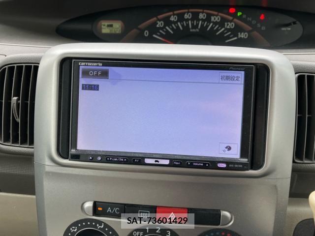 Daihatsu TANTO 2011-09 8831975-10