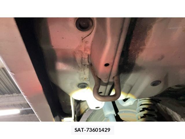 Daihatsu TANTO 2011-09 8831975-14