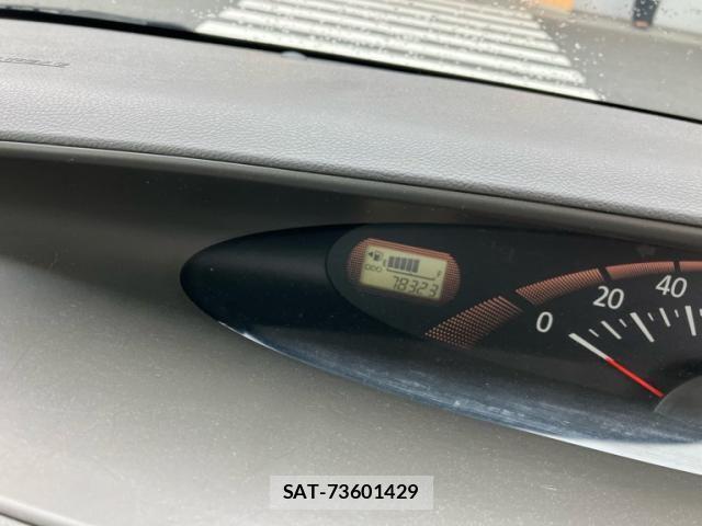Daihatsu TANTO 2011-09 8831975-6