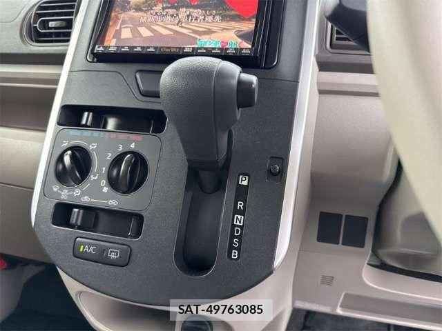 Daihatsu TANTO 2015-09 8831955-6