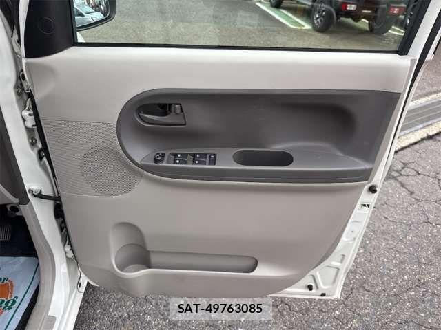 Daihatsu TANTO 2015-09 8831955-7