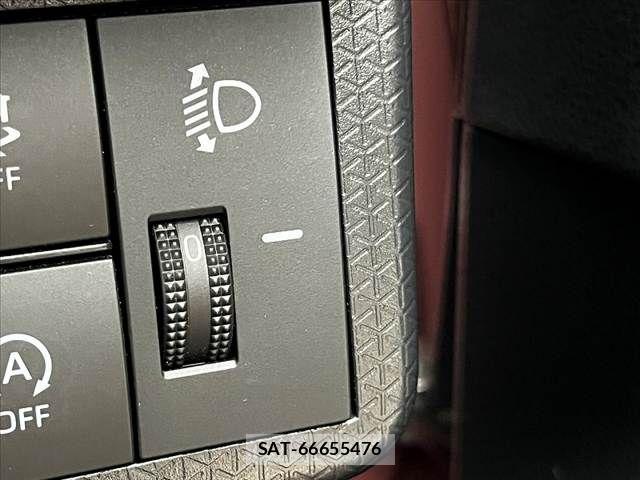 Daihatsu TANTO 2021-02 8831952-19