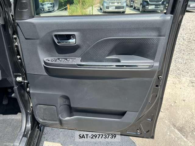 Daihatsu TANTO 2025-02 8831950-7