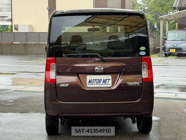 Daihatsu TANTO 2013-12 8831963-18