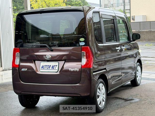 Daihatsu TANTO 2013-12 8831963-1