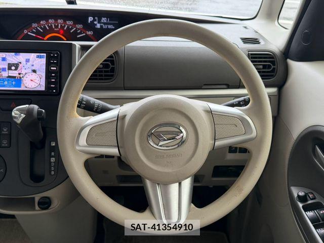 Daihatsu TANTO 2013-12 8831963-7