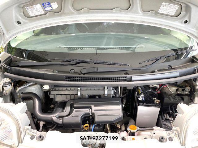 Daihatsu TANTO 2013-02 8850835-17