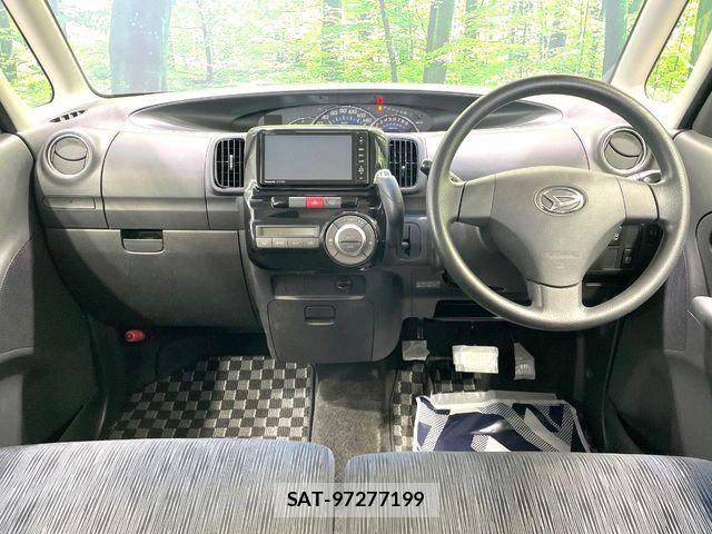 Daihatsu TANTO 2013-02 8850835-1