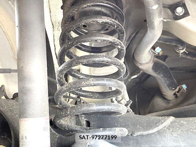 Daihatsu TANTO 2013-02 8850835-19