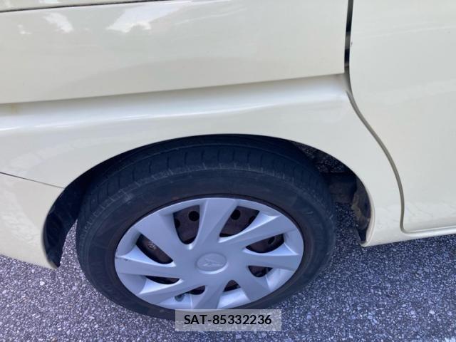 Daihatsu TANTO 2015-07 8850841-6