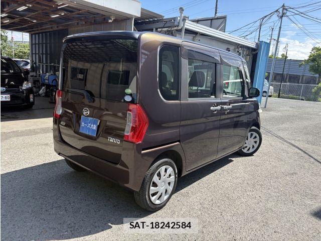 Daihatsu TANTO 2014-04 8850838-3