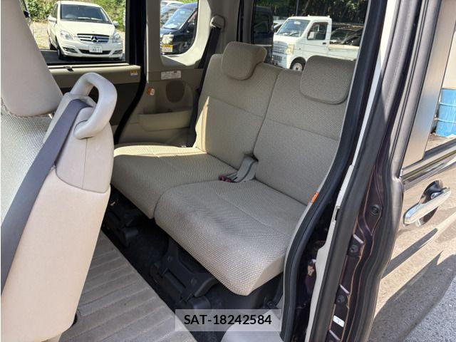 Daihatsu TANTO 2014-04 8850838-4