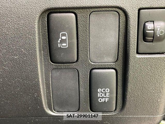 Daihatsu TANTO 2013-09 8850836-2
