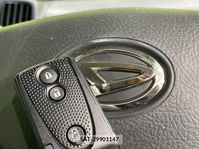 Daihatsu TANTO 2013-09 8850836-4