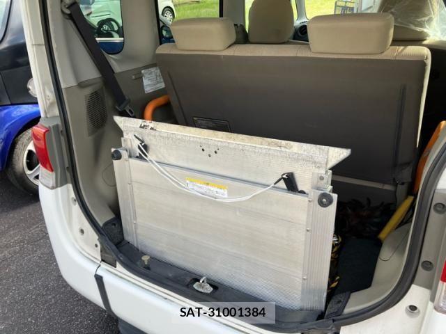 Daihatsu TANTO 2009-11 8850839-9