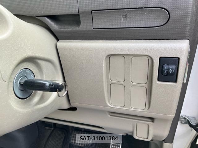 Daihatsu TANTO 2009-11 8850839-16