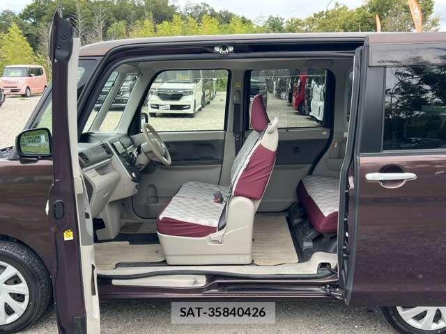 Daihatsu TANTO 2013-12 8850834-6