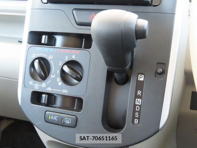 Daihatsu TANTO 2019-04 8850828-10