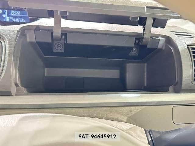 Daihatsu TANTO 2014-06 8850831-19