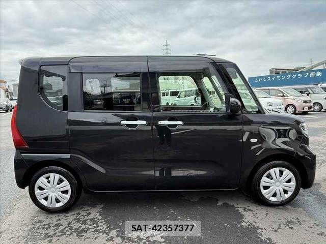 Daihatsu TANTO 2023-08 8850825-10