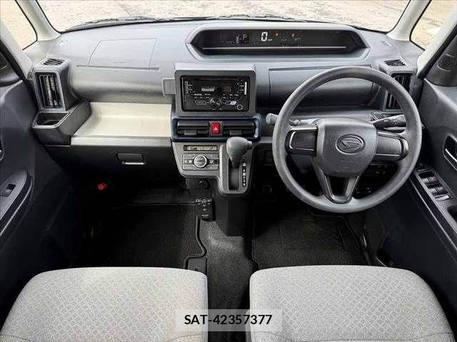 Daihatsu TANTO 2023-08 8850825-1