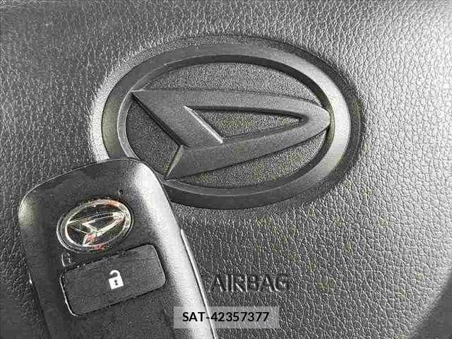 Daihatsu TANTO 2023-08 8850825-21