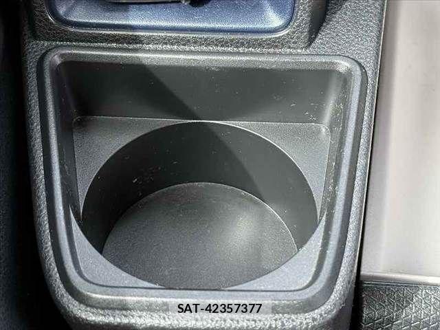 Daihatsu TANTO 2023-08 8850825-28