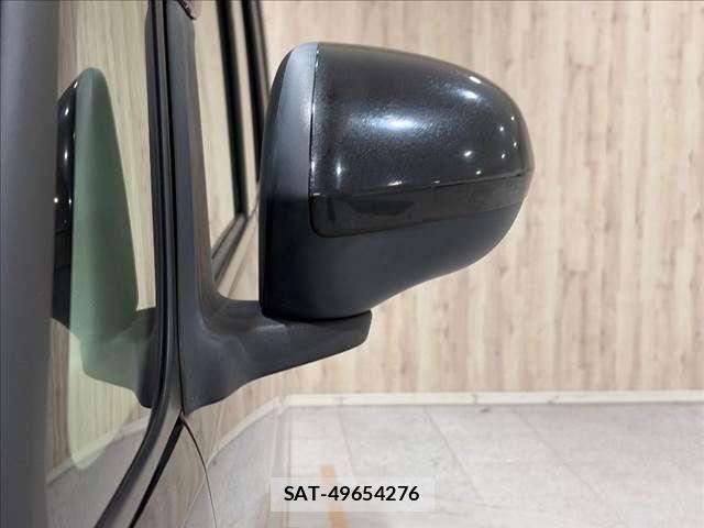 Daihatsu TANTO 2018-11 8850829-26