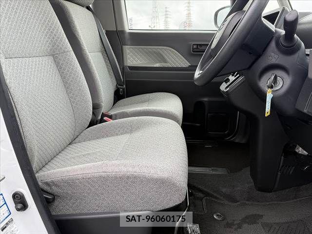 Daihatsu TANTO 2019-11 8850830-14