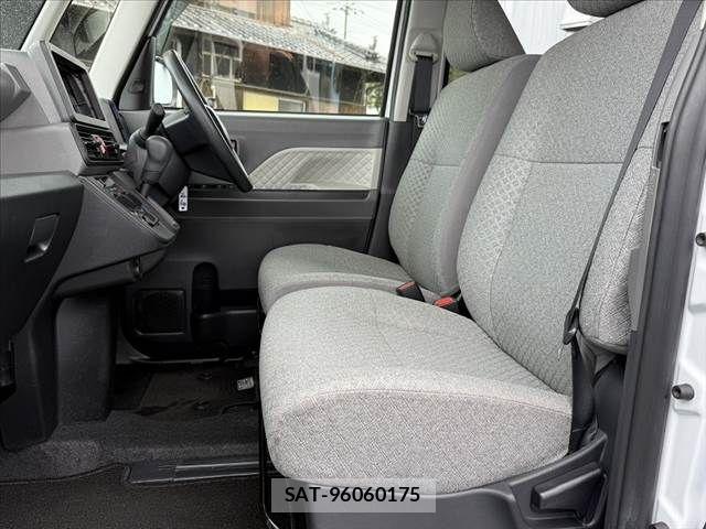 Daihatsu TANTO 2019-11 8850830-15