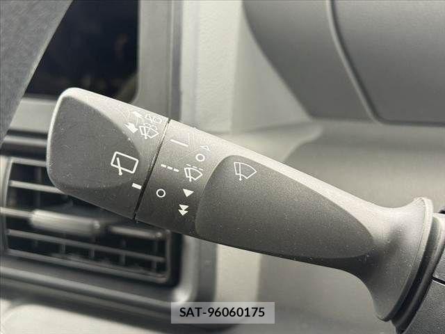 Daihatsu TANTO 2019-11 8850830-21