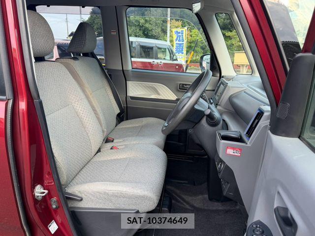 Daihatsu TANTO 2019-09 8872225-26