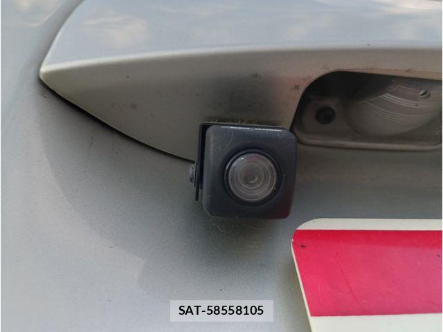 Daihatsu TANTO 2012-01 8872228-24