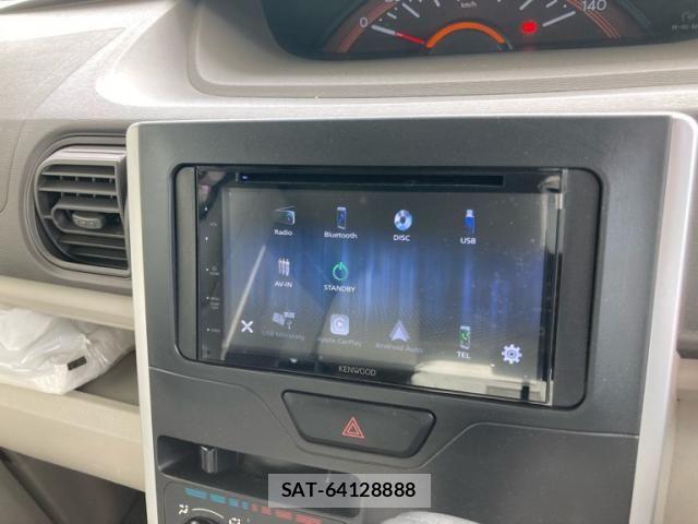 Daihatsu TANTO 2014-12 8882517-18