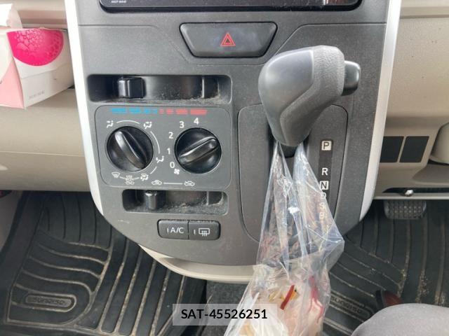 Daihatsu TANTO 2014-05 8882518-10