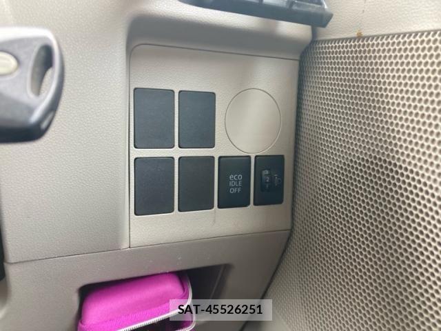 Daihatsu TANTO 2014-05 8882518-11