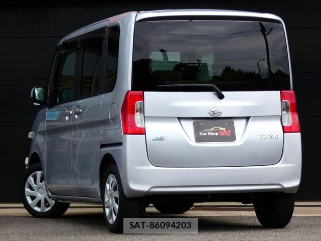 Daihatsu TANTO 2014-04 8882508-28