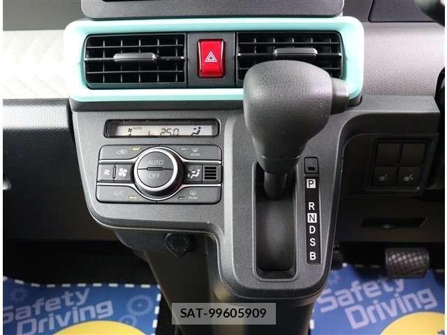 Daihatsu TANTO 2020-01 8882498-13