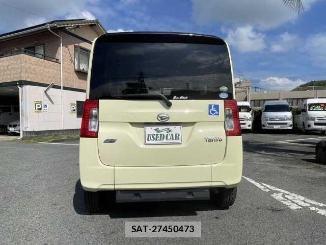 Daihatsu TANTO 2014-05 8882507-13
