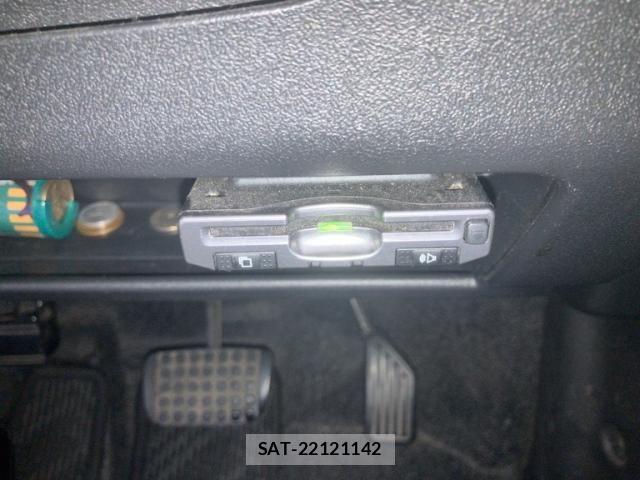 Daihatsu TANTO 2013-06 8882519-19
