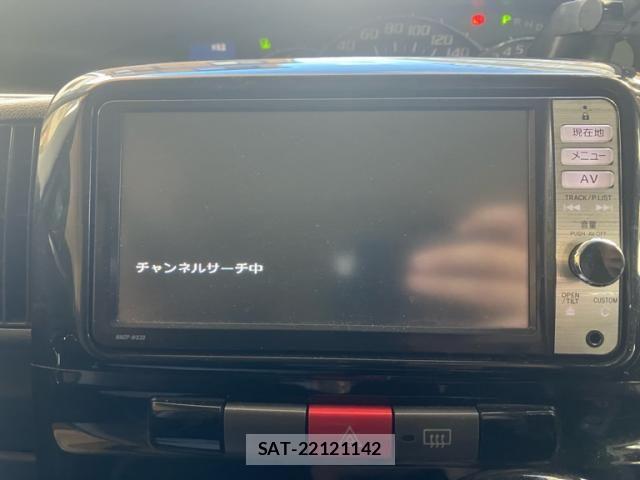 Daihatsu TANTO 2013-06 8882519-21