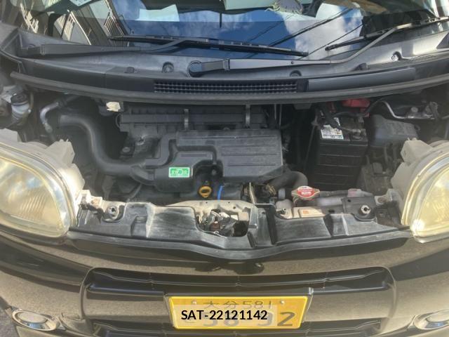 Daihatsu TANTO 2013-06 8882519-24