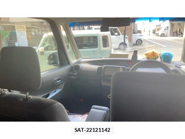 Daihatsu TANTO 2013-06 8882519-26