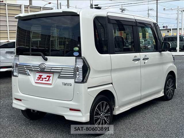 Daihatsu TANTO 2018-03 8882500-12