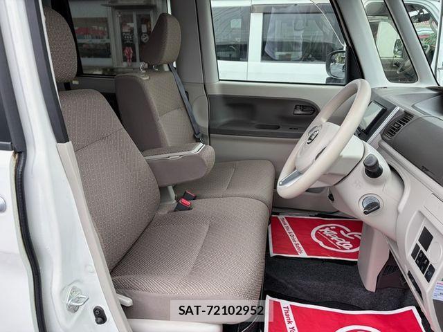 Daihatsu TANTO 2018-09 8882503-14