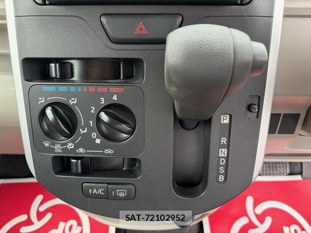 Daihatsu TANTO 2018-09 8882503-20