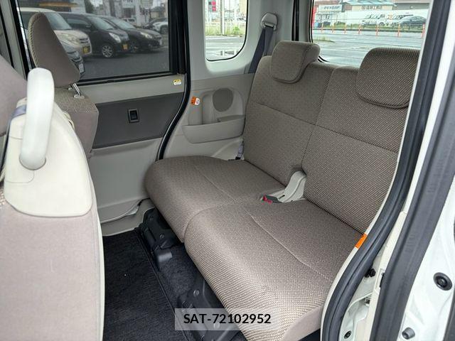 Daihatsu TANTO 2018-09 8882503-26