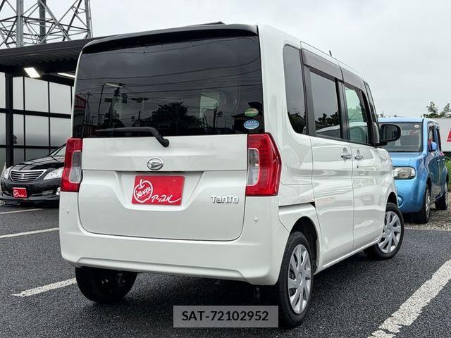 Daihatsu TANTO 2018-09 8882503-4