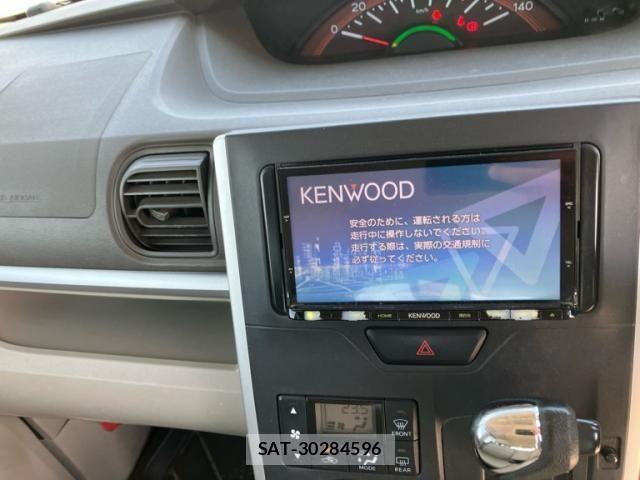 Daihatsu TANTO 2014-08 8882513-16